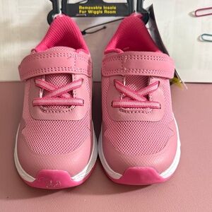 Athletic Works Toddler Girl Mesh Jogger Sneakers, Size 6, NWT